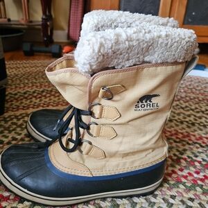Sorel Caribou Waterproof Tan & Navy Boots - Size 9